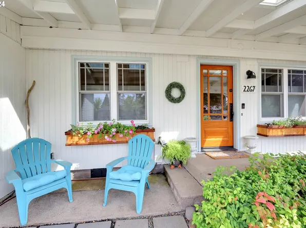 2267 Willona Dr, Eugene, OR 97408