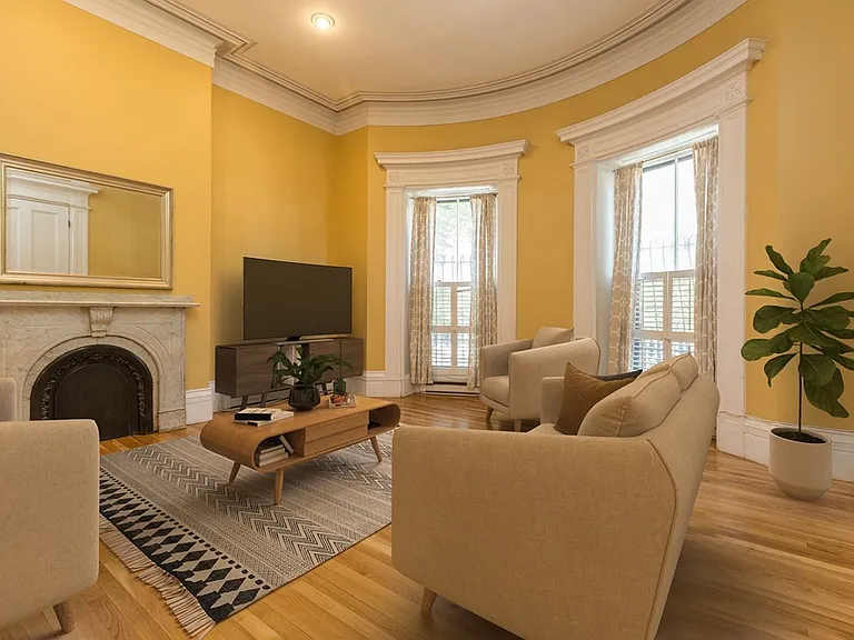 608 Massachusetts Ave #2 — Photo 1