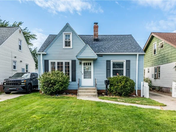 3710 Woodway Ave, Cleveland, OH 44134