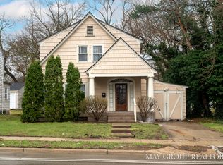 1826 Eastern Ave SE, Grand Rapids, MI 49507