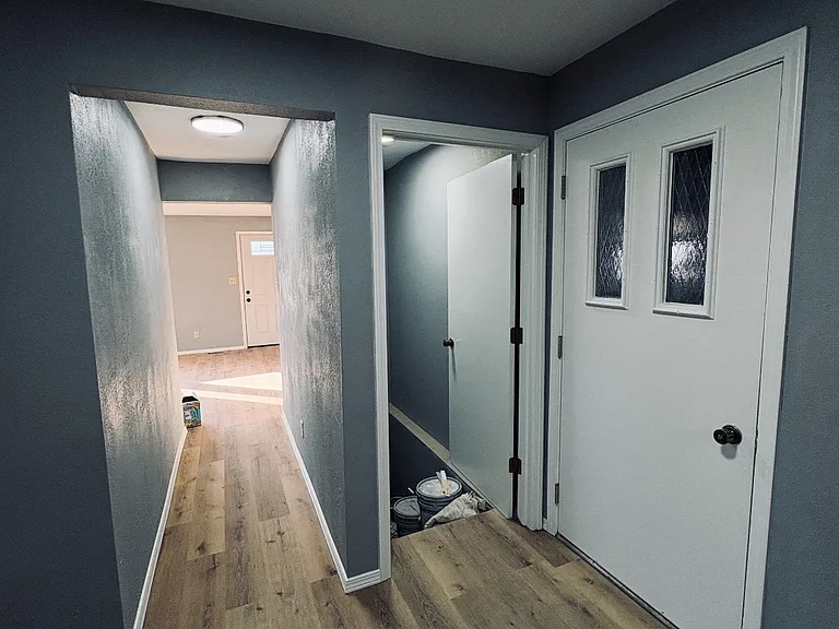 235 S Railroad Ave — Photo 5