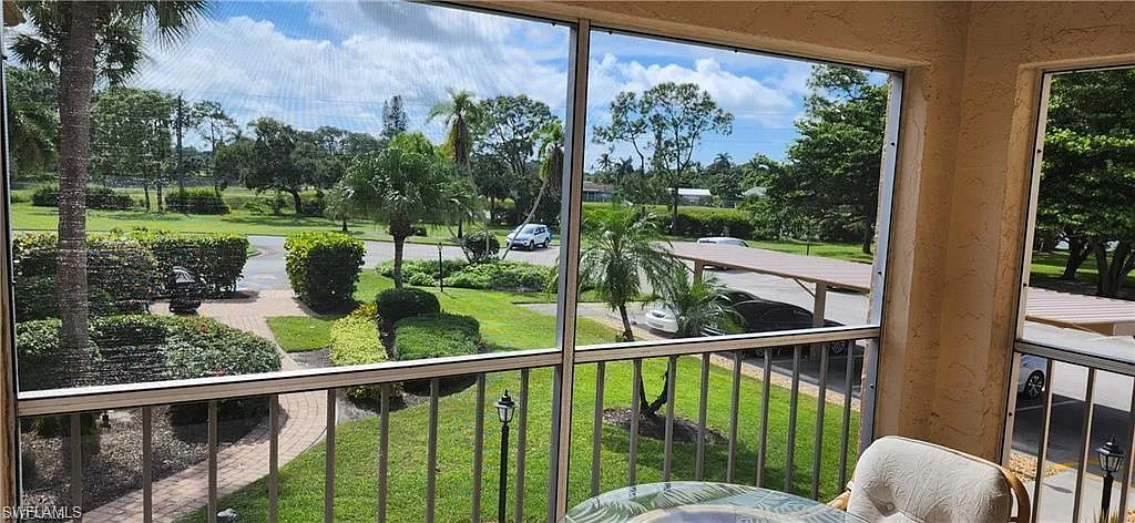 2 bed, 1.0 bath, 843 sqft, $1,800 — Photo 2