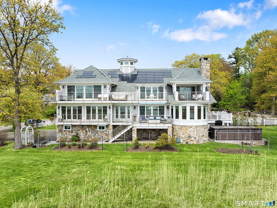 1st image of 70 Kenilworth Drive East
