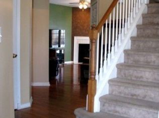 326 Hamilton Dr, Stewartsville, NJ 08886