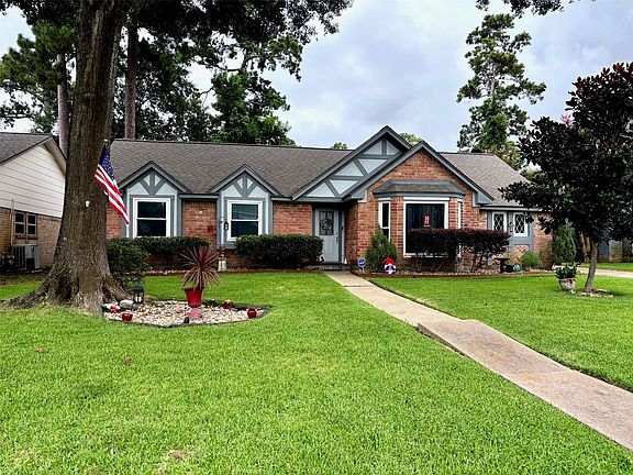2nd image of 9710 Upwood Dr