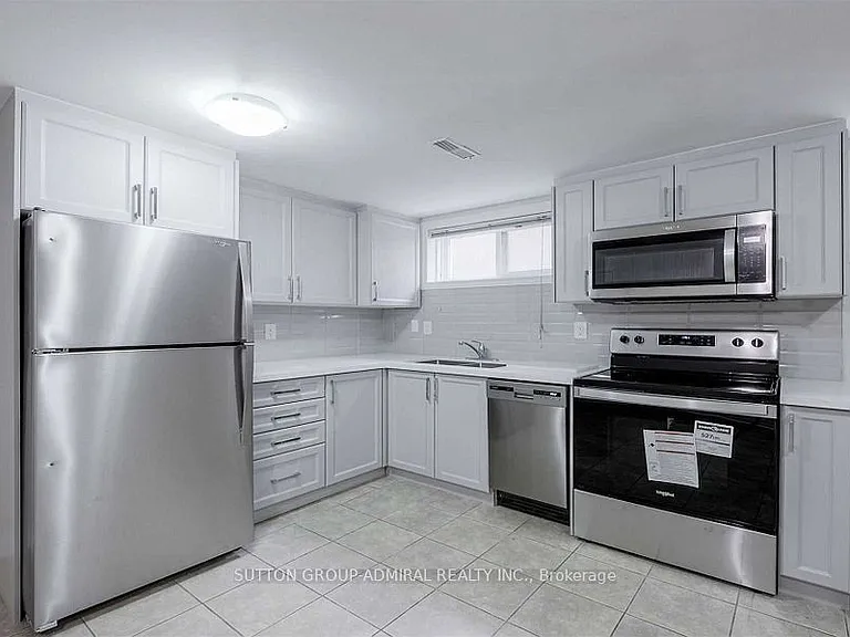 52 Farrell Ave #BASEMENT — Photo 13