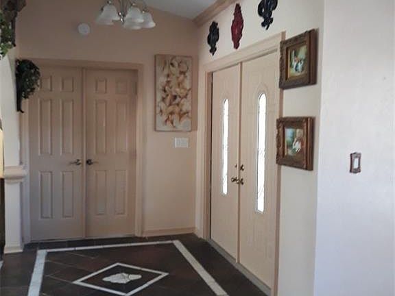 4th image of 216 Jackson Ave