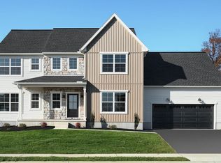 157 Copper Ridge Dr, Newmanstown, PA 17073