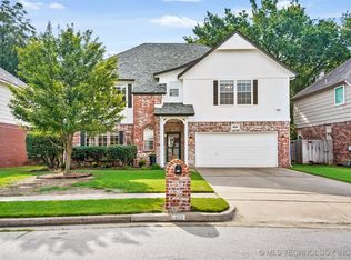 613 S Redwood Ave, Broken Arrow, OK 74012
