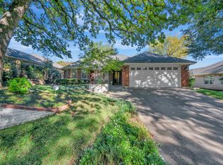 3409 Crescent Ct, Bedford, TX 76021
