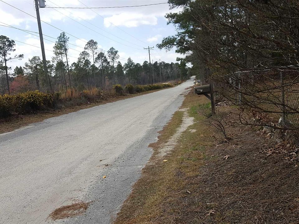 2nd image of 325 Lockman Rd