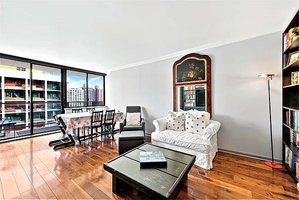 Sold by Compass | media 1