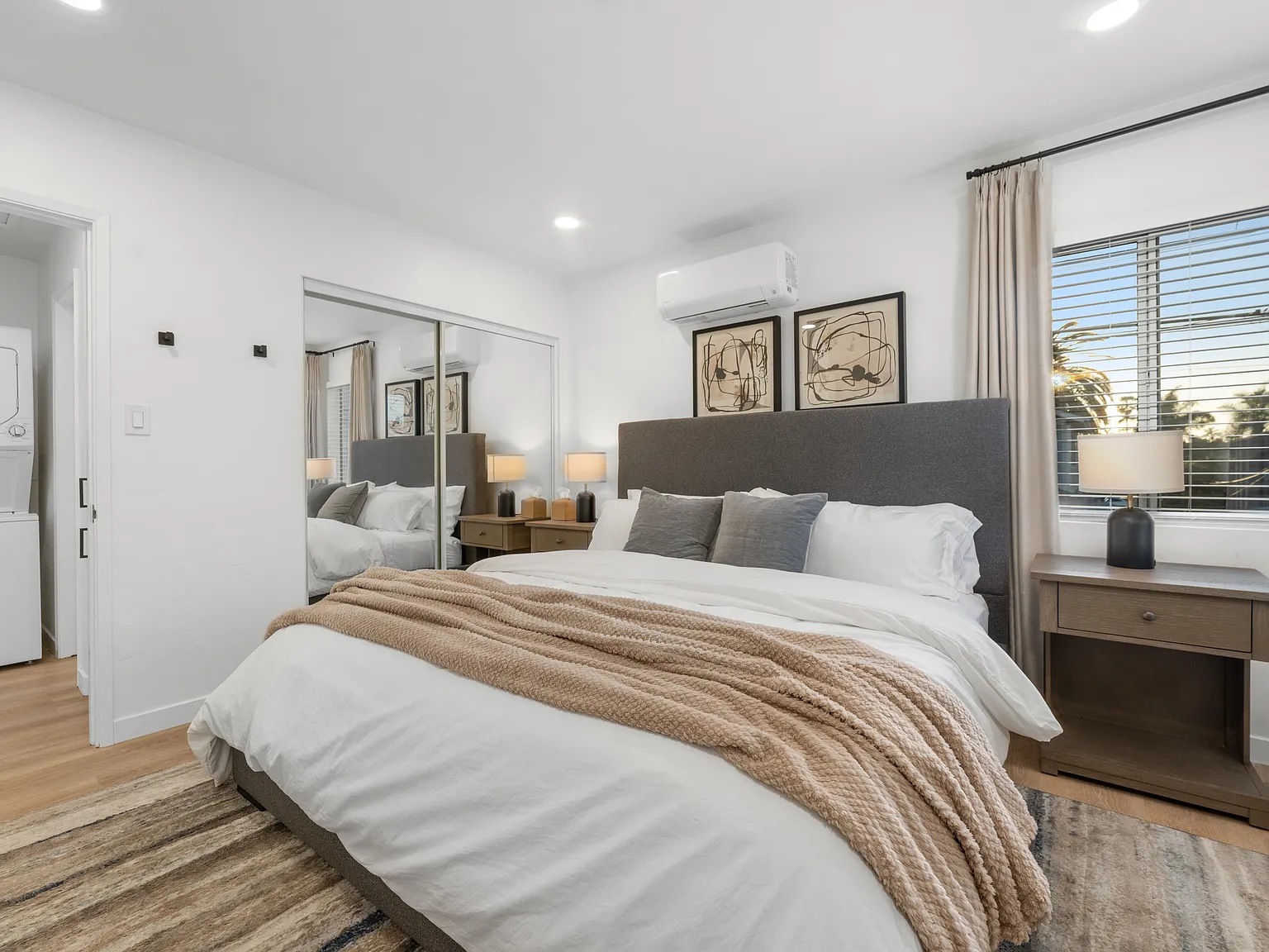 1 bed, 588 sqft, $3,250 — Photo 3
