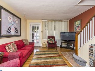 525 W Luray St, Philadelphia, PA 19140