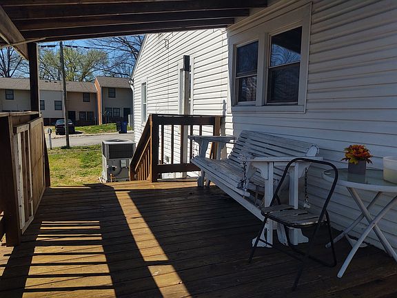 5th image of 306 S 4th St