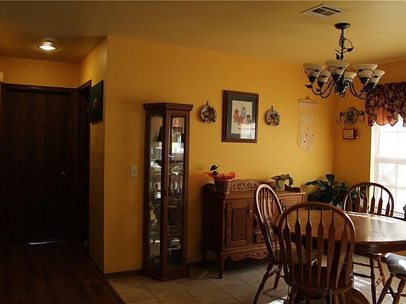 5th image of 1221 Babek Ave
