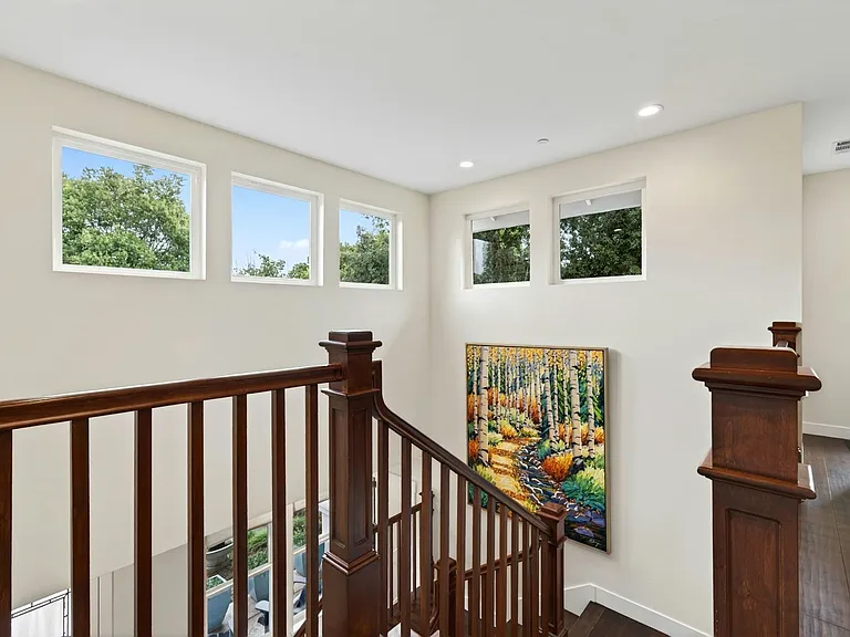 2204 Bryce Ln — Photo 23