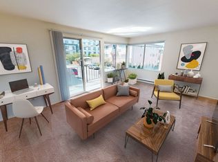 401 N 87th St APT 6, Seattle, WA 98103