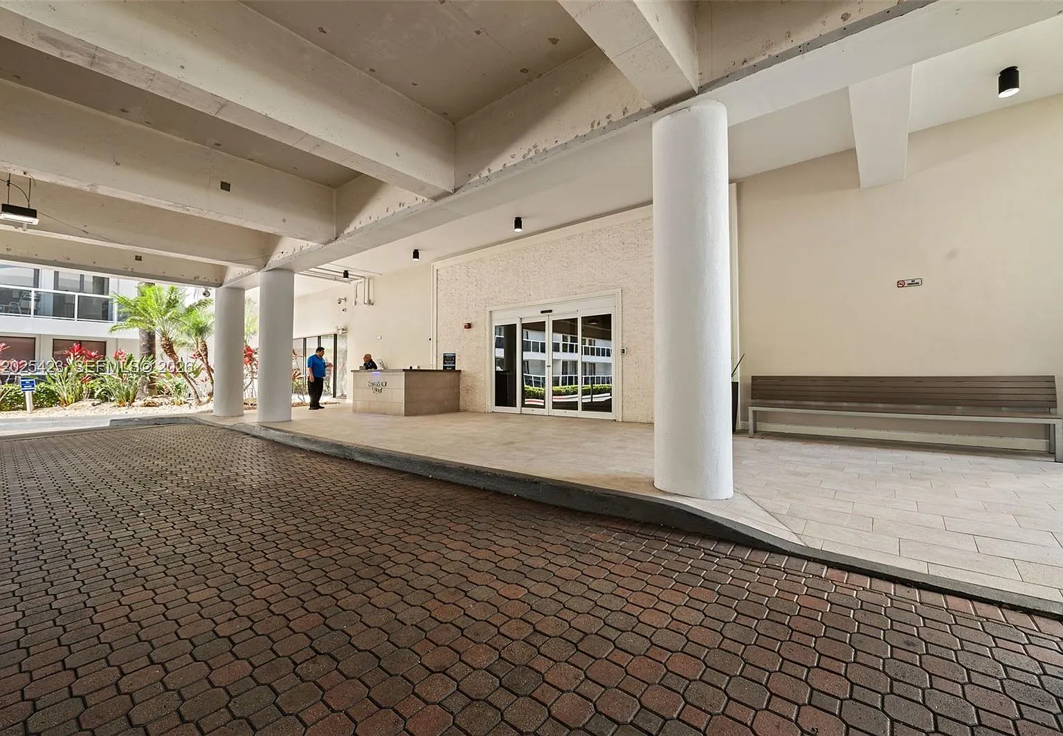 Waterview Condo — Photo 3