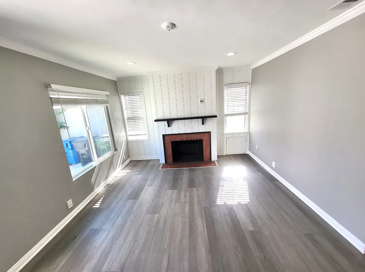 1 bed, 600 sqft, $2,100 — Photo 1