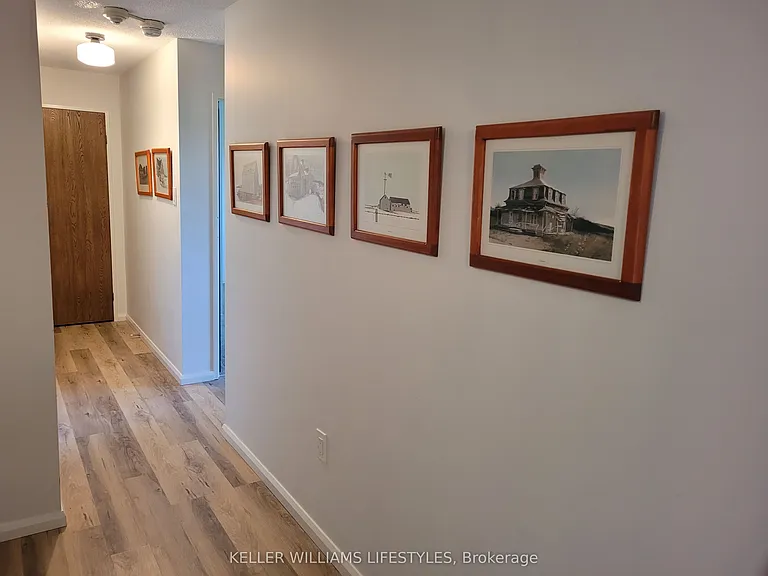 986 Huron St #710 — Photo 10