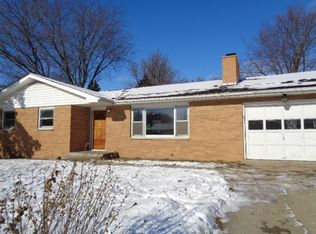 413 Phyllis Ave, Rochelle, IL 61068