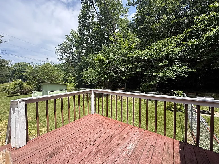 125 W Bangham Rd — Photo 21