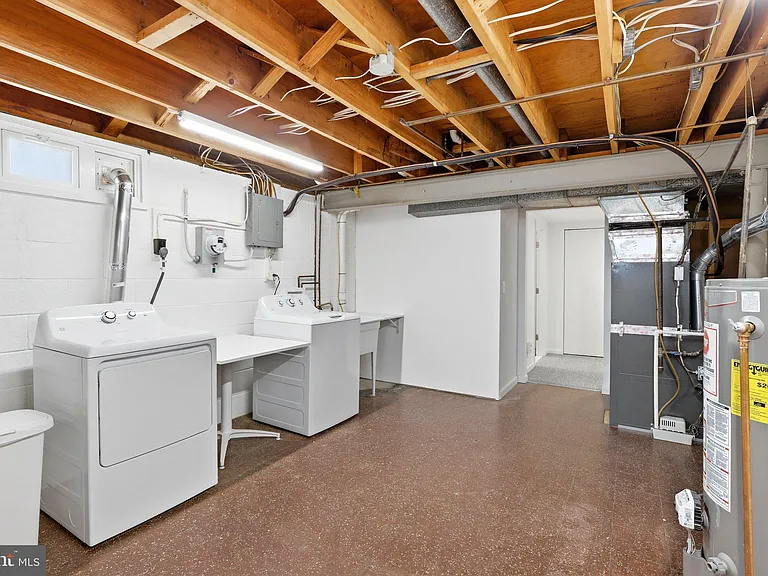 9005 Perring Park Rd — Photo 16
