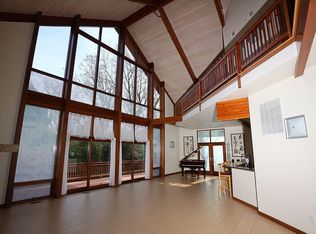 6525 76th St, Cabin John, MD 20818