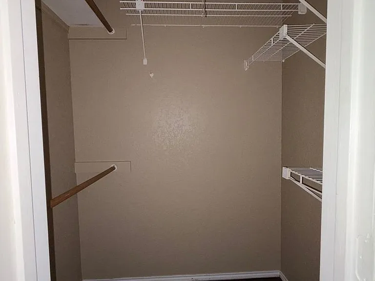 2530 Indigo Ln — Photo 4