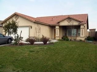 720 New Zealand Dr, Bakersfield, CA
