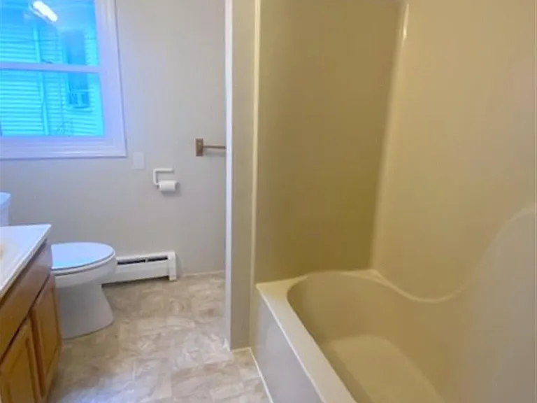 64 Cedar St — Photo 7