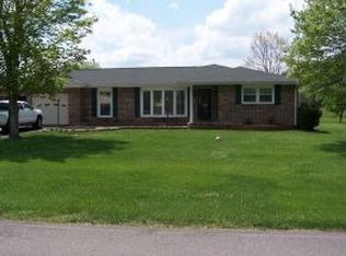 225 Old Cold Springs Rd, Mountain City, TN 37683