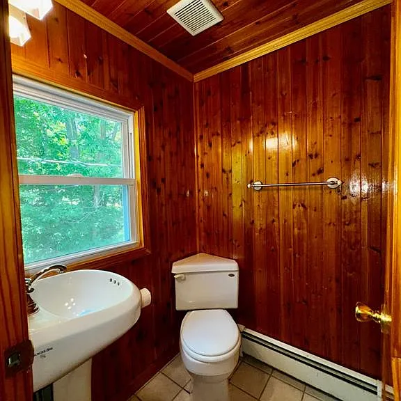 8 Lake Ave — Photo 30