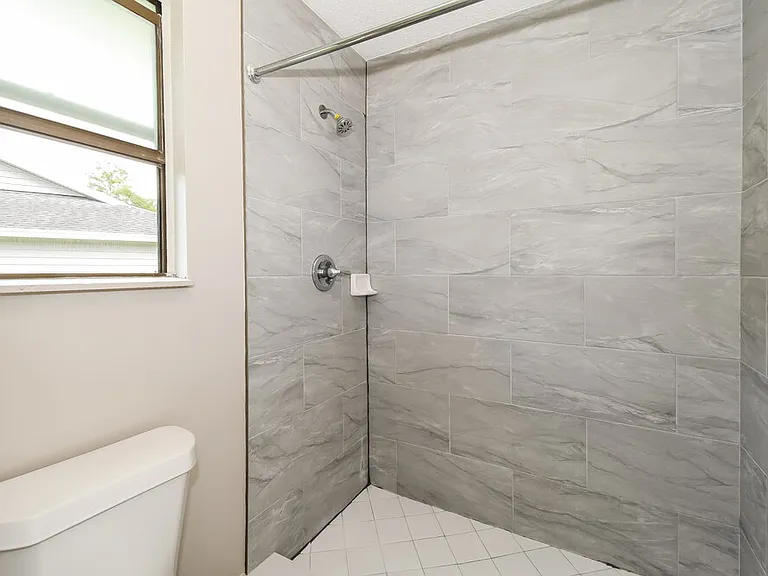6267 Island Forest Dr — Photo 11