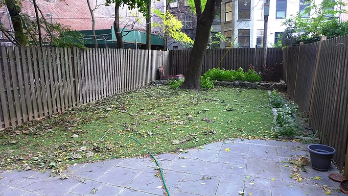 Rented by Garfield Realty  | media 19