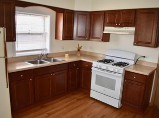 538 Dempster St #1, Mount Prospect, IL 60056