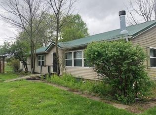 2063 Reeder Rd, Blanchester, OH 45107