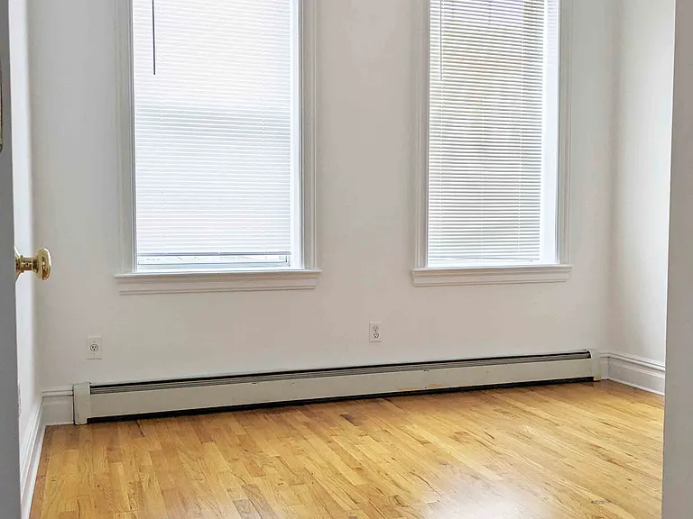 32-47 35th St #1L — Photo 5