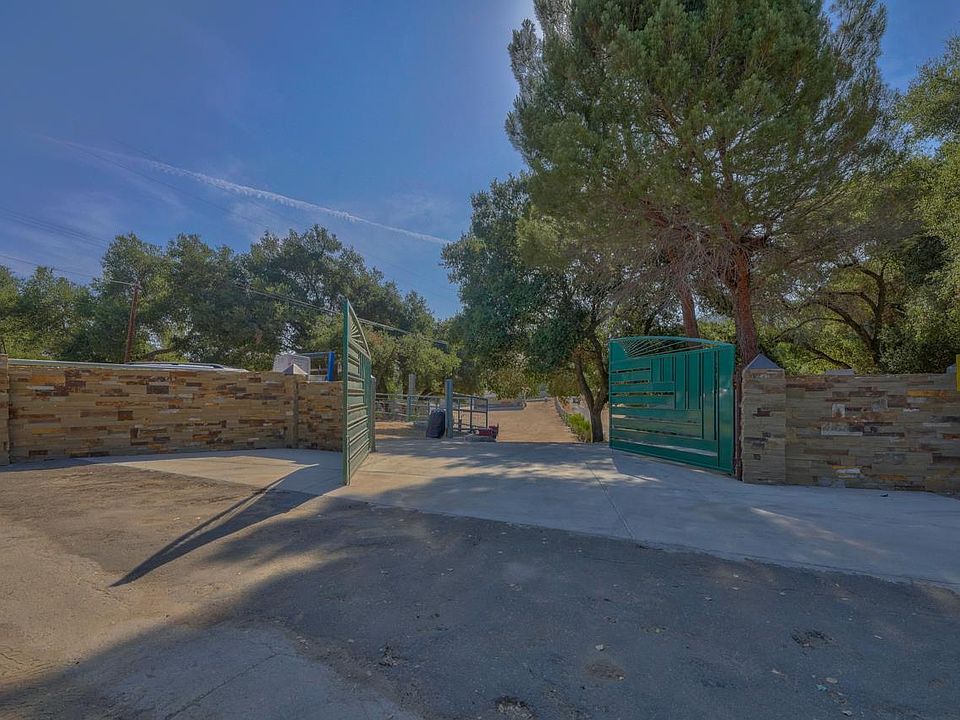 1st image of 52199 Pine Canyon Rd