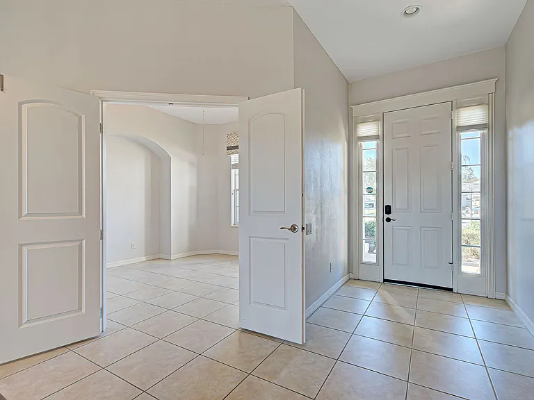 910 Bramley Ct #6 — Photo 8