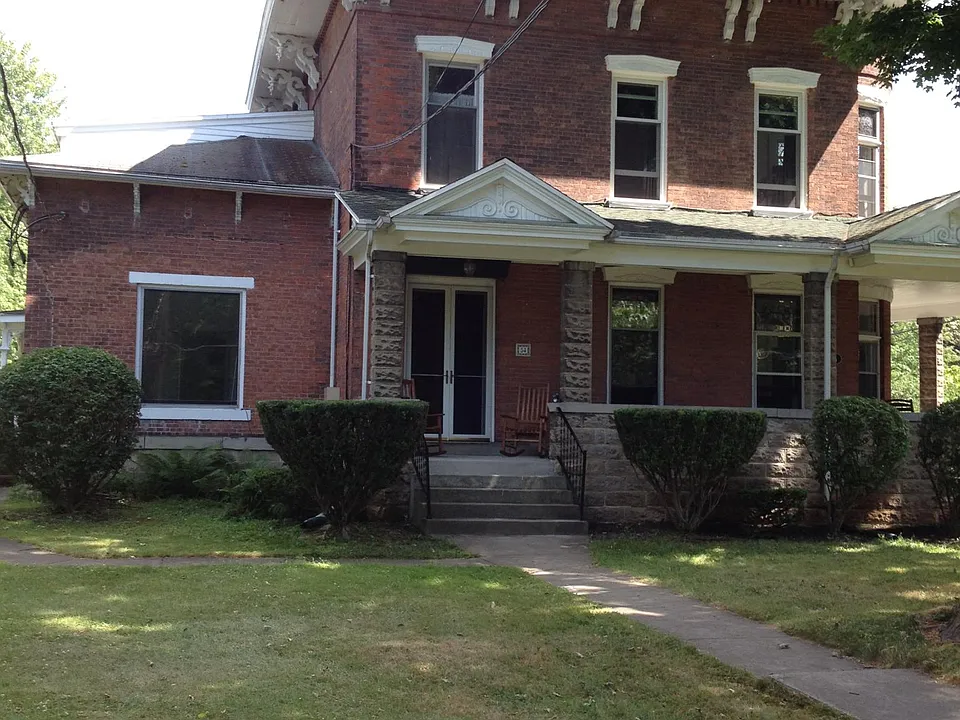 54 Risley St #3