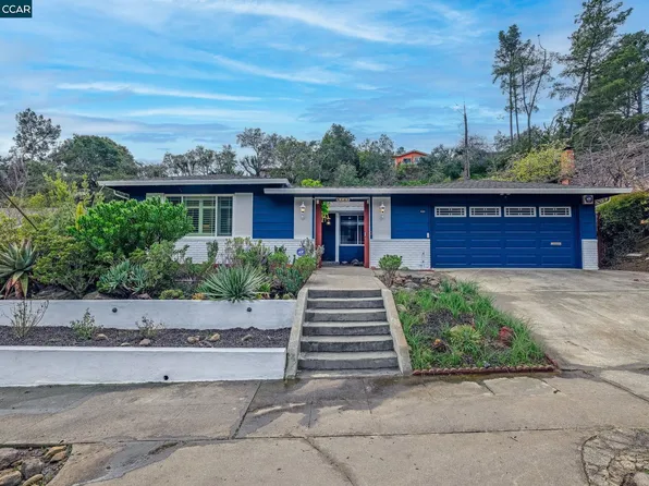 8141 Surrey Ln, Oakland, CA 94605