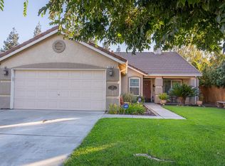 566 E Springer Dr, Turlock, CA 95382