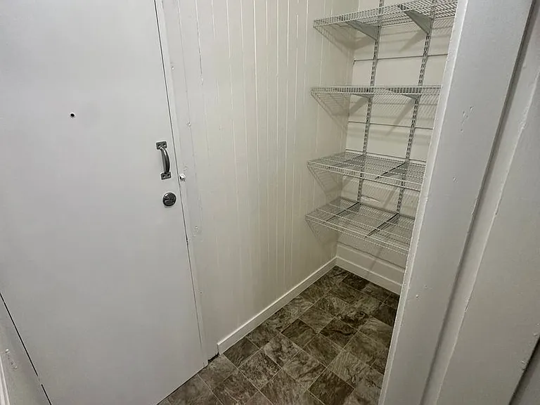 149 Eureka St #7055R — Photo 6