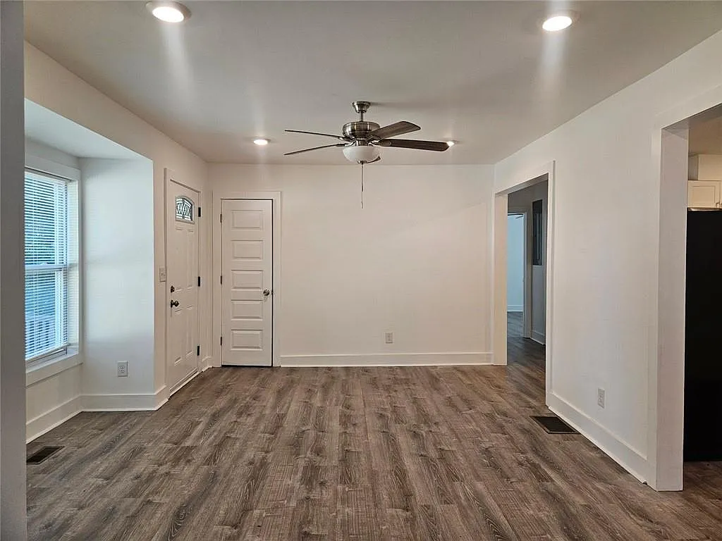 2 bed, 1.0 bath, 1013 sqft, $1,450 — Photo 4
