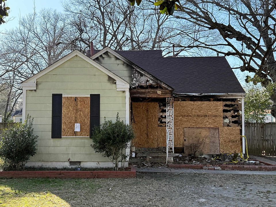1st image of 961 Wrenwood St