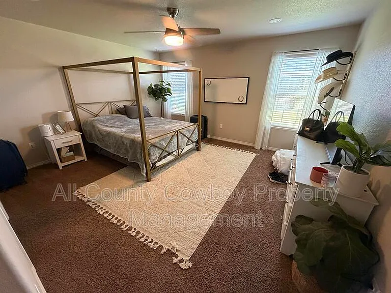 4118 Cliff St — Photo 6
