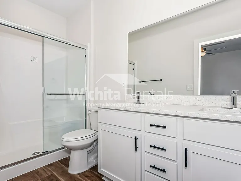 1736 - 1738 S. Hickory Creek St. — Photo 7