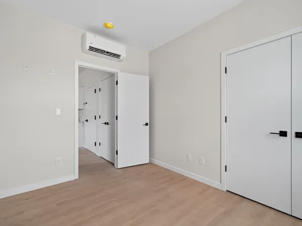 5220 Main St #1, South Fallsburg, NY 12779